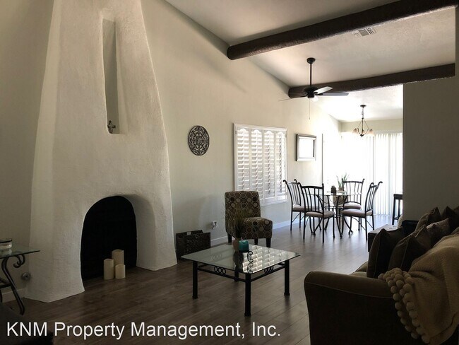 Building Photo - 3 br, 2 bath House - 3255 Canyon Terrace Dr.