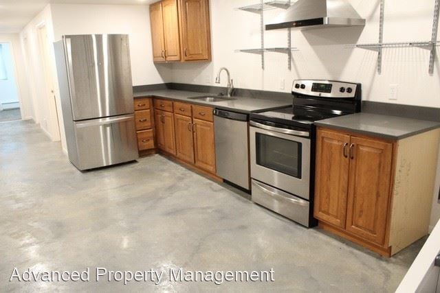 Building Photo - 3 br, 1 bath House - 1852 Elaine Dr. #2