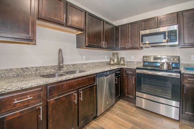 Interior Photo - Parkways of Auburn Hills