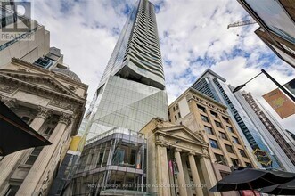 Building Photo - 197 Yonge St