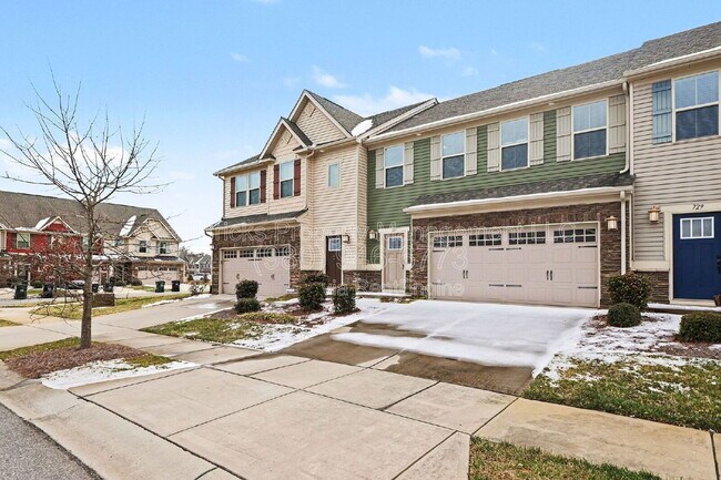 Foto del edificio - 727 Dynamo St NW