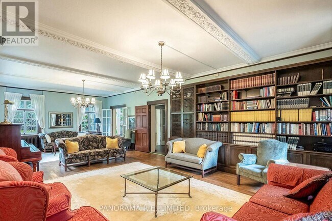 Building Photo - 1400 Dixie Rd