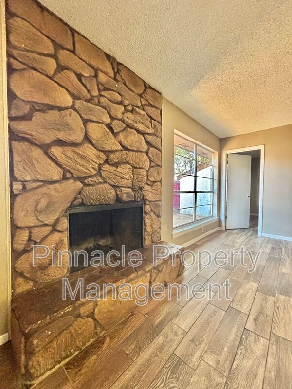 Foto del edificio - 3812 Wild Rye Trail