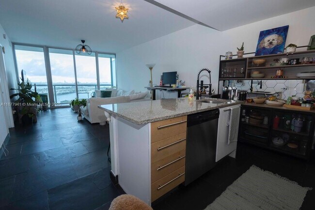 Building Photo - 888 Biscayne Blvd