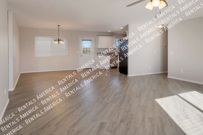 Foto del edificio - 24604 E Bartlett Rd