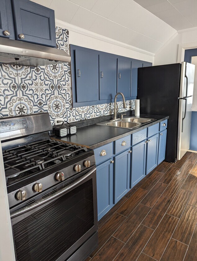 Foto principal - 5249 S Albany Ave