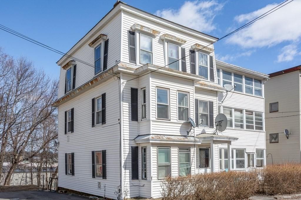 37 Walnut St Unit 3, Fitchburg, MA 01420 Apartments in Fitchburg, MA