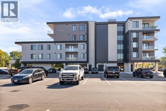 Photo du bâtiment - 14400 Tecumseh Rd E