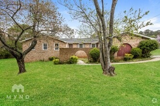 Building Photo - 8007 Sonja Dr