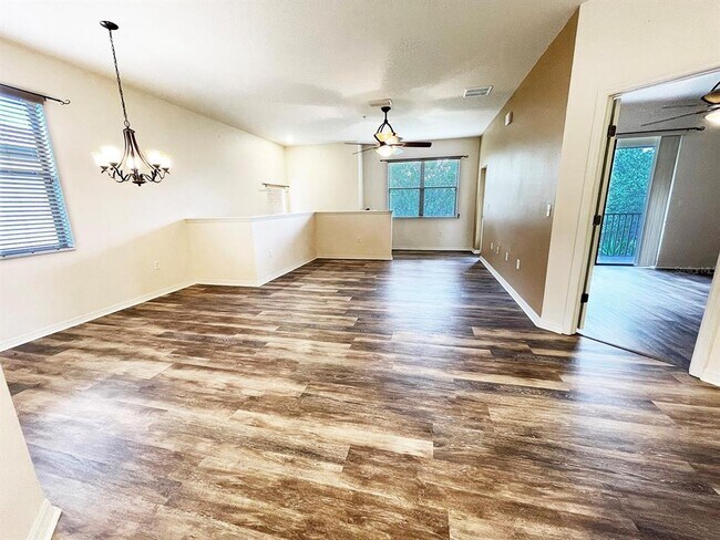 Building Photo - 4218 Via Piedra Cir