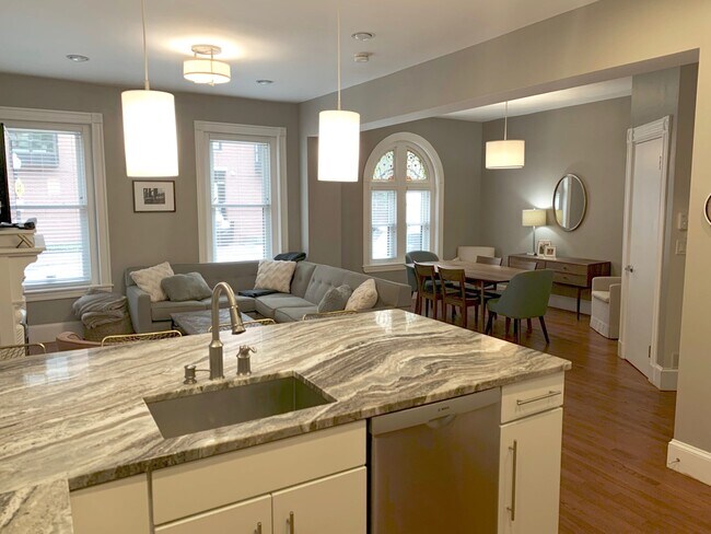 Foto del edificio - 15 Warren Ave