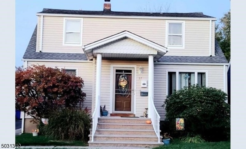 Primary Photo - 57 Norwood Ave