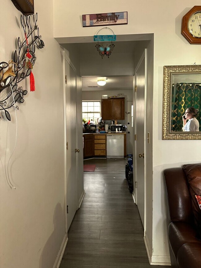 Foto del edificio - Albemarle Townhouse