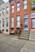 Building Photo - 18 N Patterson Park Ave