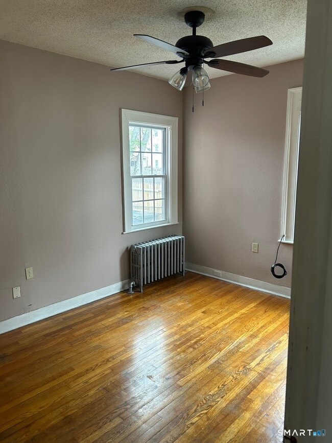 Building Photo - 82-84-84 Glendale Ave