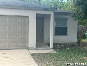Building Photo - 14549 Clovelly Wood