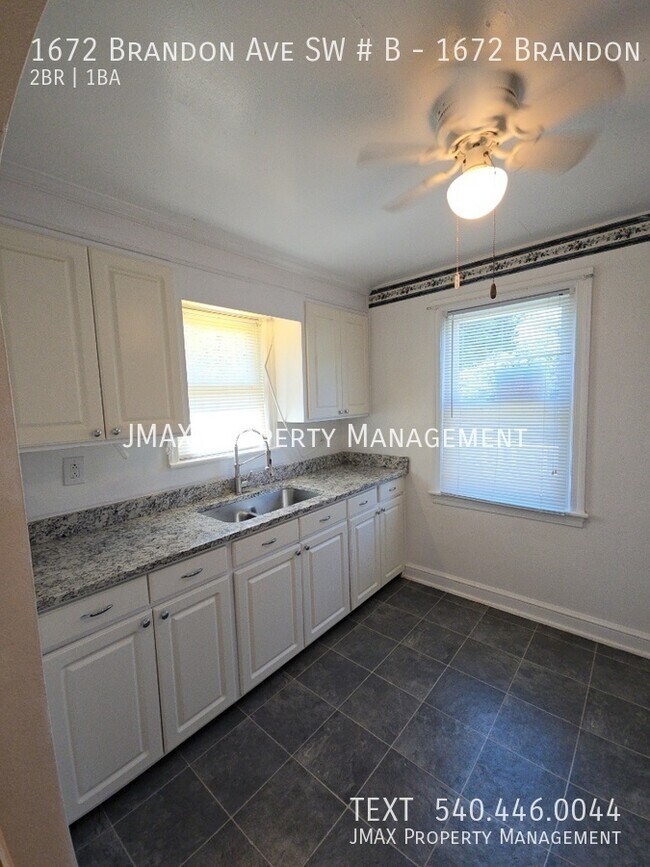 Foto del edificio - 1672 Brandon Ave SW