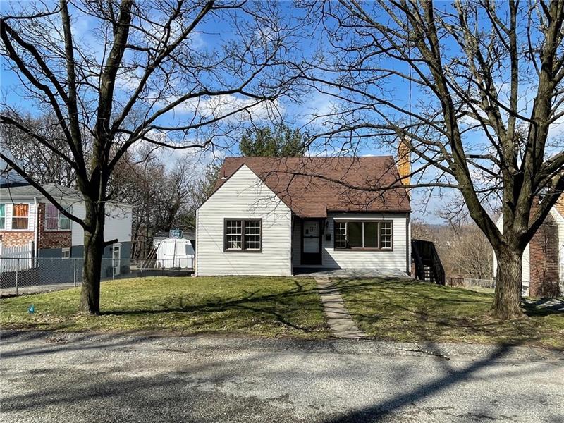 Primary Photo - 637 3rd St