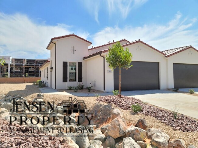 Building Photo - Newer Home in Upscale Brio Community - $50...