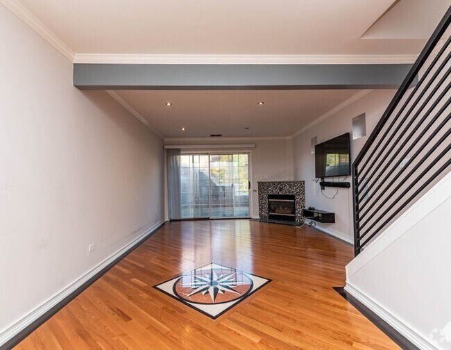 Townhomes For Rent in Skokie, IL 16 Townhouses