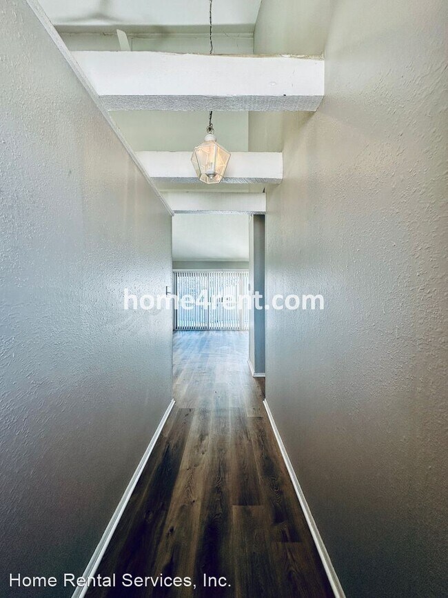 Building Photo - 3 br, 2 bath House - 8130 Halsey St