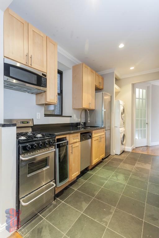 Photo - 171 E 102nd St Apartment