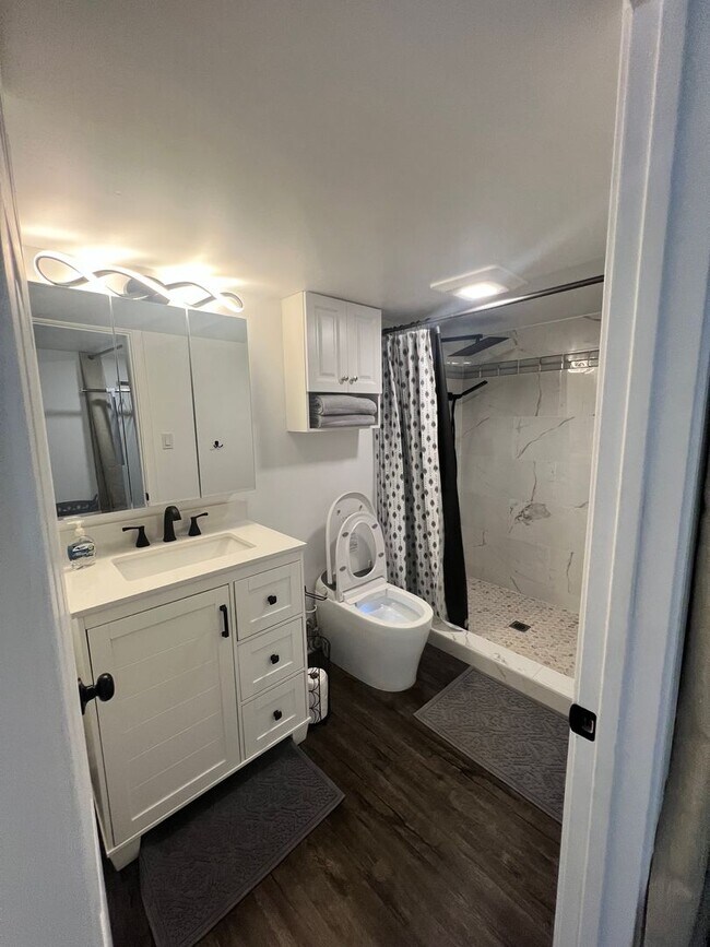 Foto del edificio - L2-124