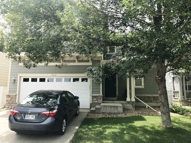 Building Photo - 4 bedroom home in Longmont
