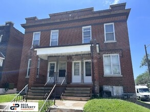 Building Photo - 3226 Utah St