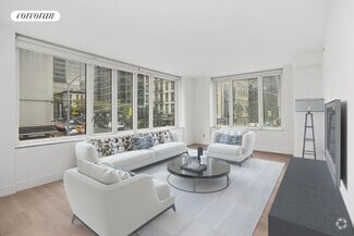 Building Photo - 250 E 53rd St
