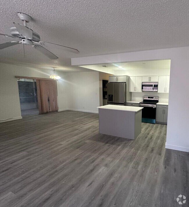 Best Luxury Kimberly Village Apartments for Rent North Lauderdale, FL