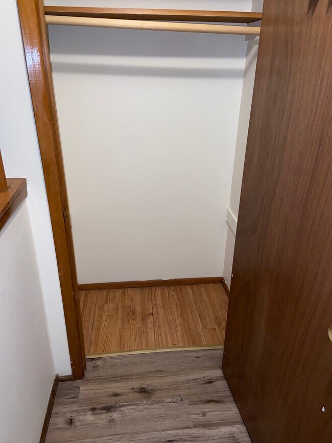 ENTRANCE CLOSET - 6425 W Norwich Ave