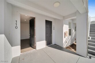 Building Photo - 275 SW 4th St