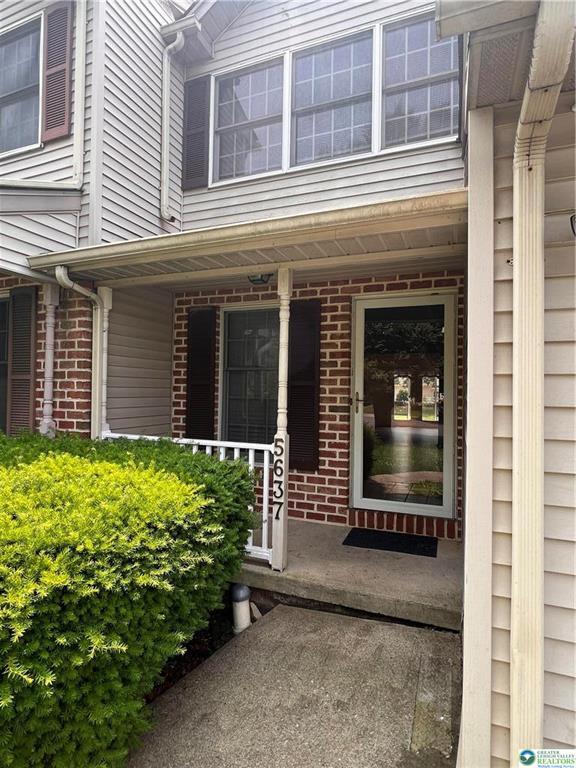 Foto principal - 5637 Grace Ave