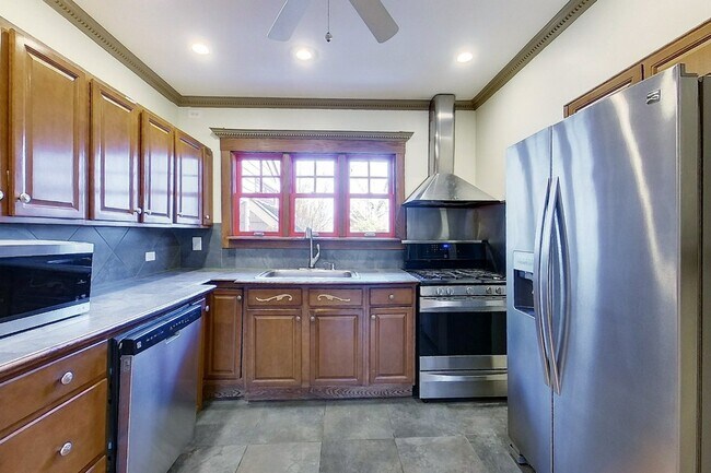 Foto del edificio - 711 Union St