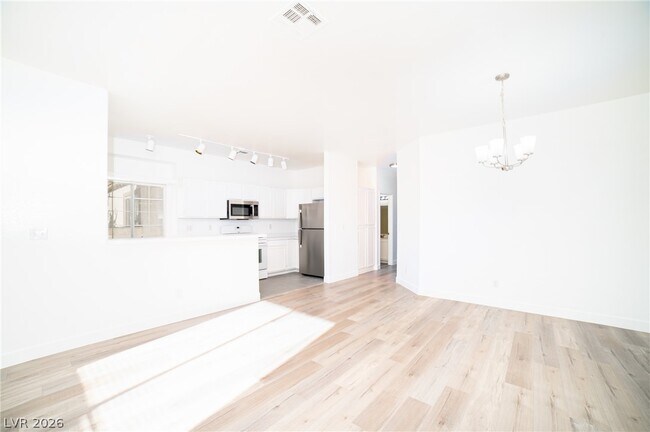 Foto del edificio - 5112 Jordan Frey St