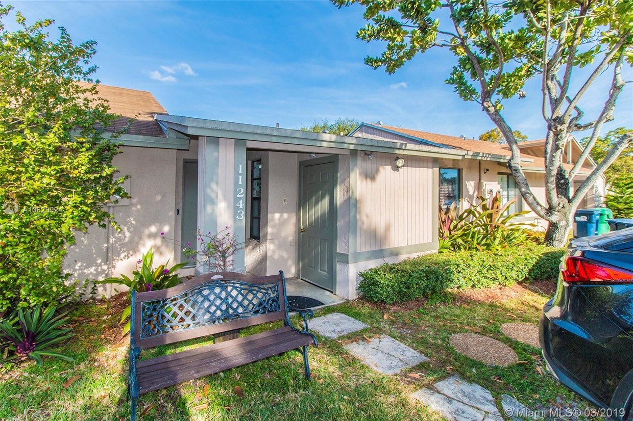 Foto principal - 11243 SW 116th Ln