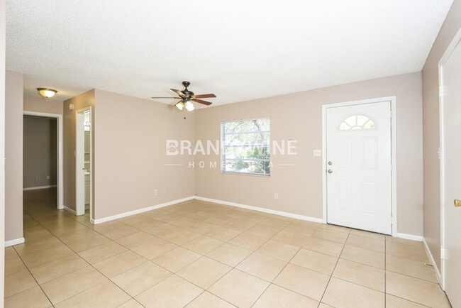 Building Photo - 10126 Crozier Ct