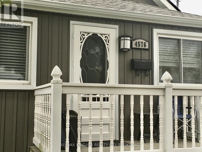Building Photo - 4576 Kalar Rd