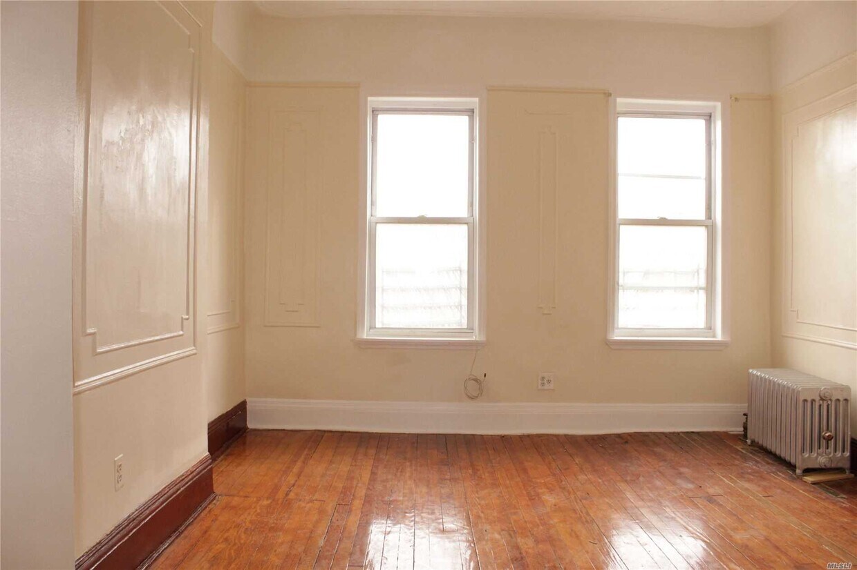 Primary Photo - 1310 Sterling Pl