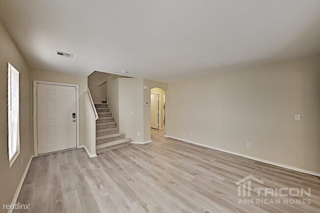 Foto del edificio - 4823 Thackerville Ave