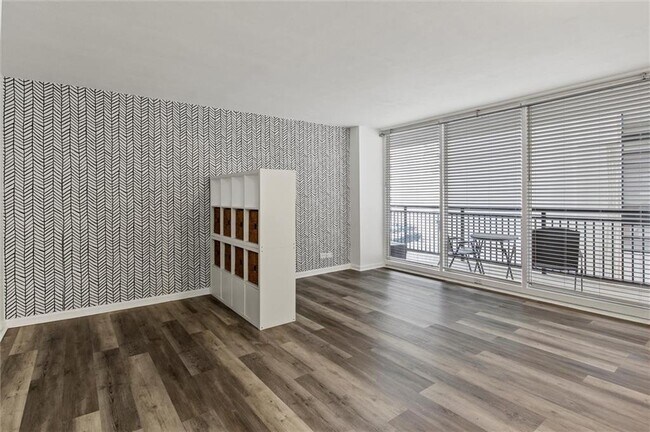 Foto del edificio - 620 Peachtree St NE