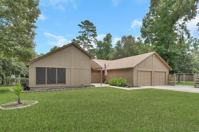 Building Photo - 5928 Sinclair Dr