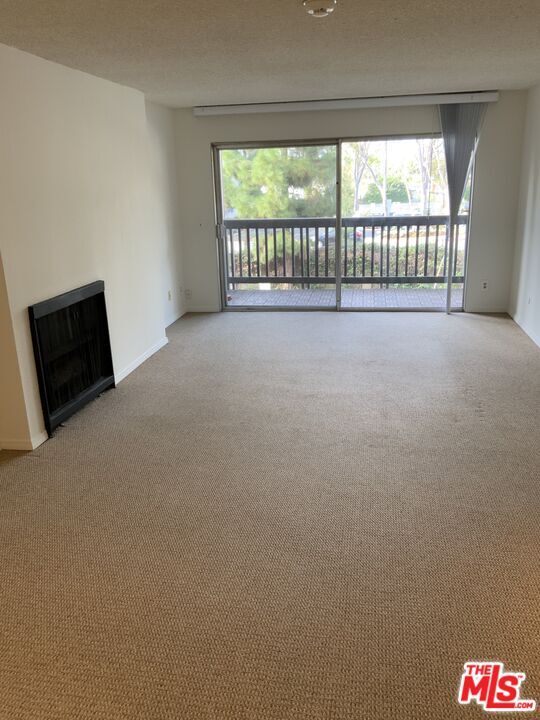 Foto del edificio - 5109 Raintree Cir