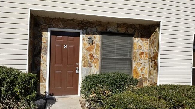 Foto del edificio - 6399 Baker Ct