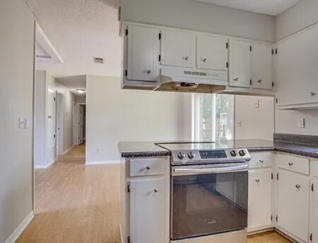 Foto del edificio - 6538 Bellview Pines Rd