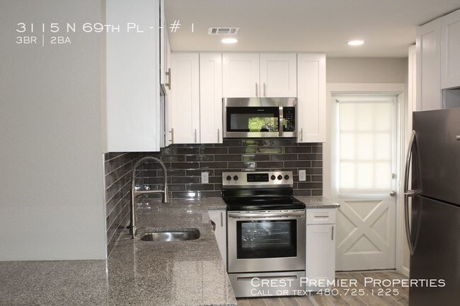 Building Photo - 3115 N 69th Pl