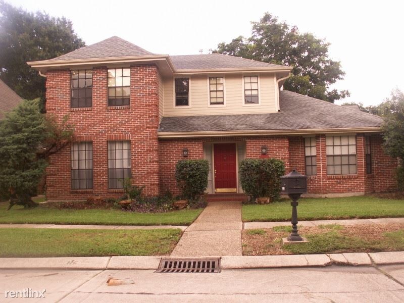 4 br, 3 bath House 4200 Lake Trail Dr House Rental in Kenner, LA