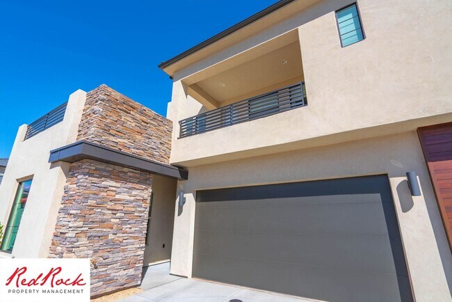 Foto del edificio - Small Dog Friendly Beautiful 3 Bedroom Hom...