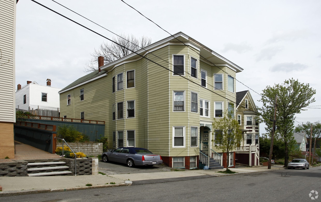 41 Waterville St, Portland, ME 04101 41 Waterville St Portland, ME